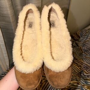 UGG Women's Chestnut Brown Suede Shearling Slippers